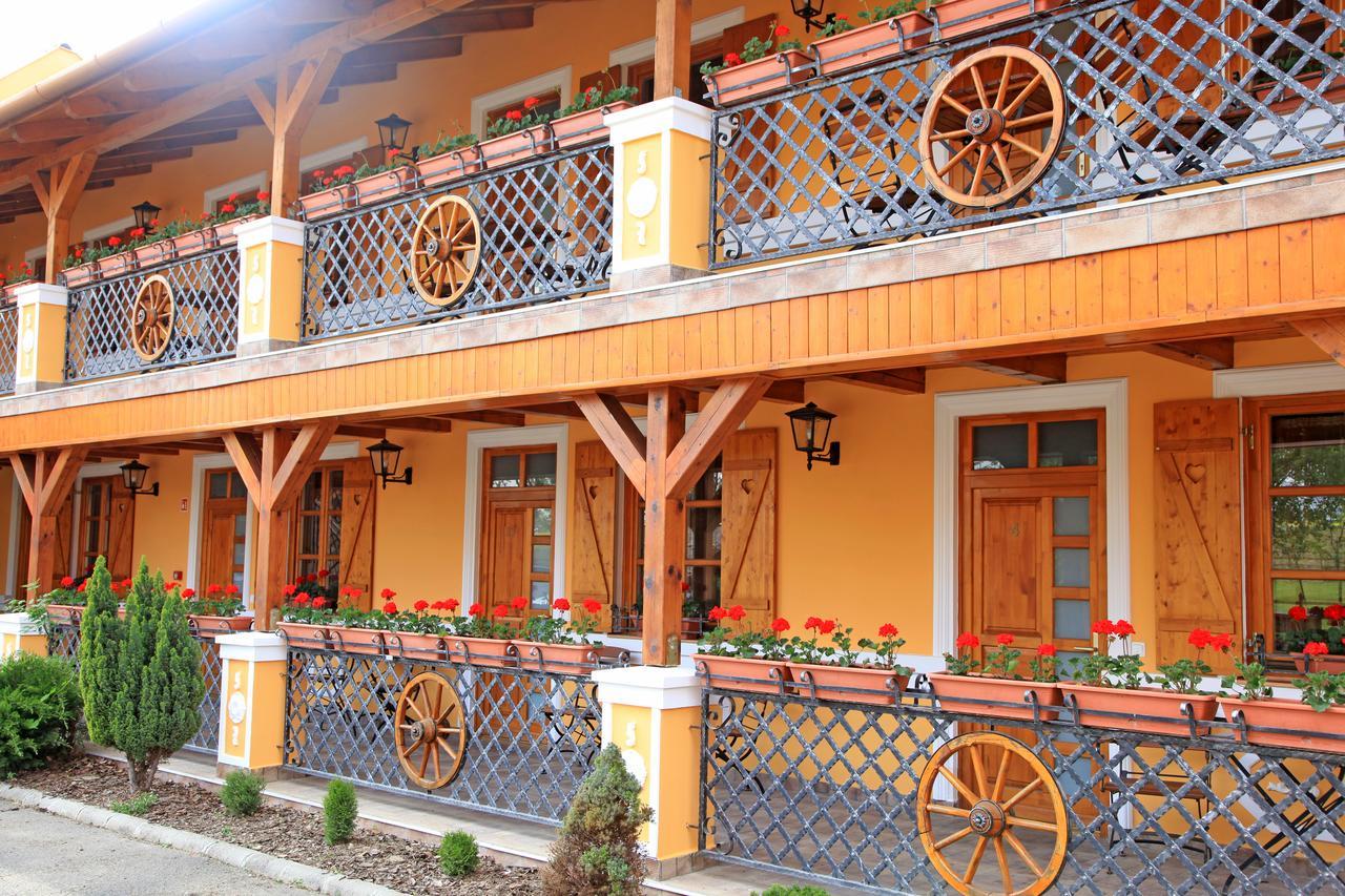 Berenyi Fogado Motel Nagyrécse Exterior photo